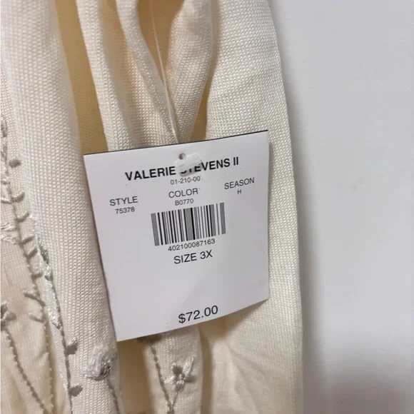 Silk Valerie Stevens Ivory Floral Cardigan Set - Picture 9 of 10